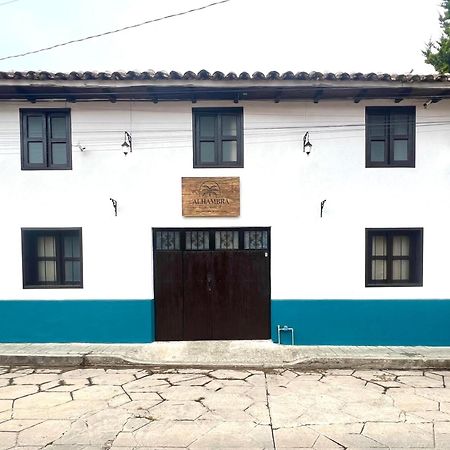 Alhambra Hotel - San Cristóbal de Las Casas Zewnętrze zdjęcie
